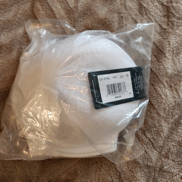 Bali Front Close Bra - Picture 4 of 5